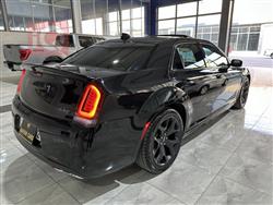 کرایسلەر 300